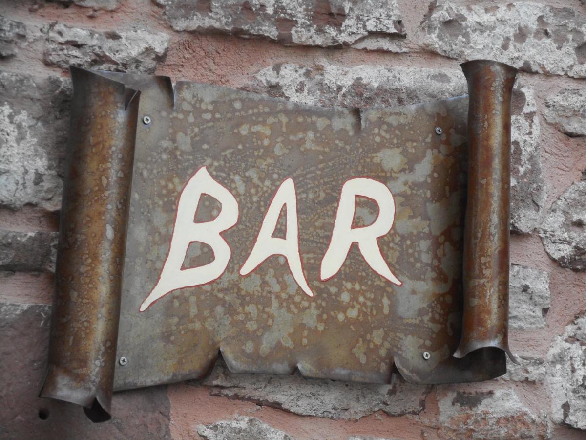 The Tavern Castelnau-Pegayrols Luaran gambar